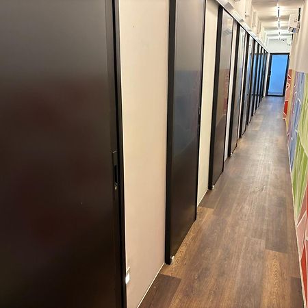 Victoria Pods Otel George Town Dış mekan fotoğraf