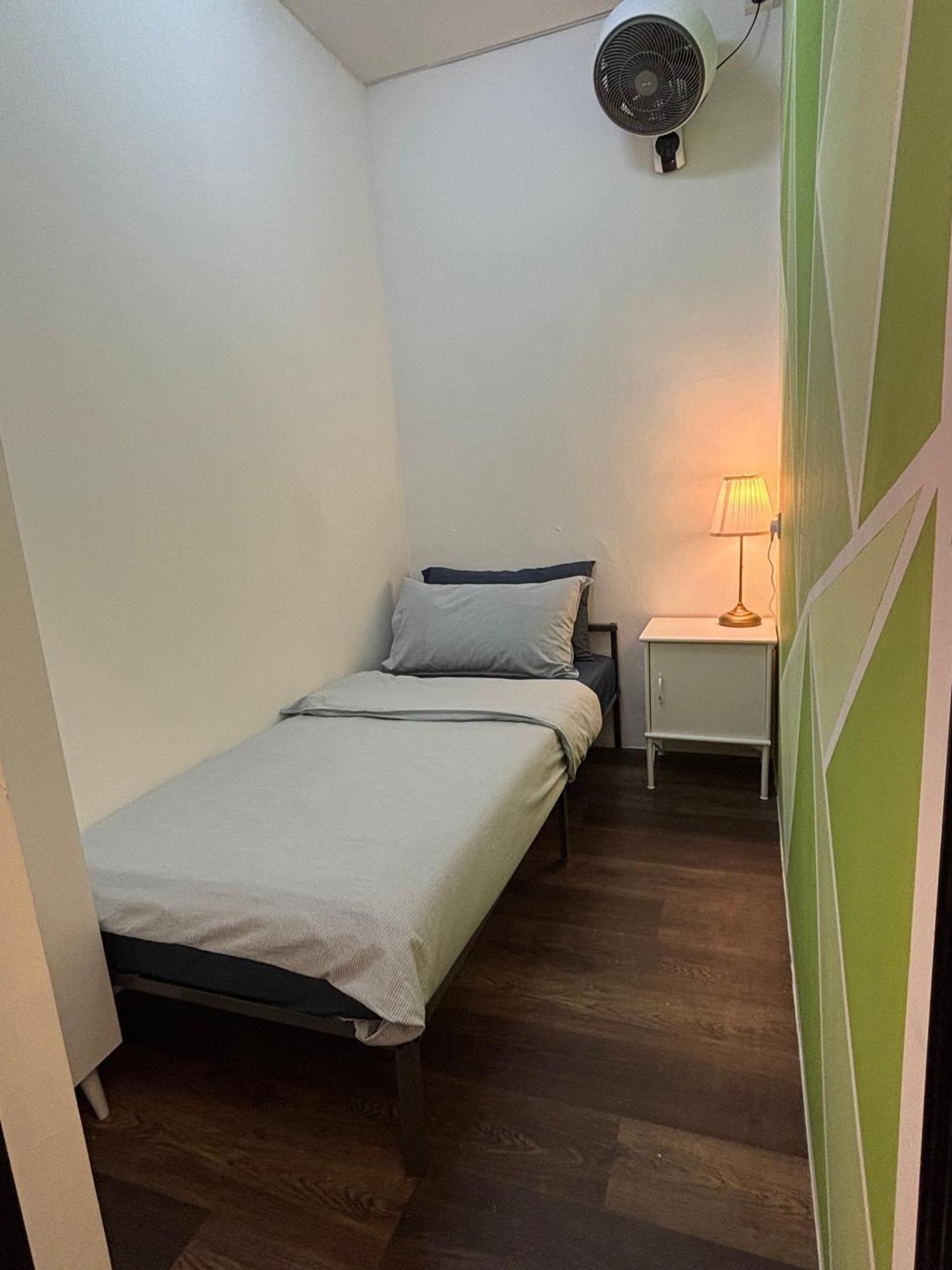 Victoria Pods Otel George Town Dış mekan fotoğraf